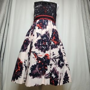 Anthropologie Peter Som Women's Size 8 Made in Kind Black Lace Floral Dress